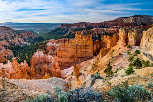 Sunrise over Bryce Canyon with clouds stunstar skyover Bryce Amp