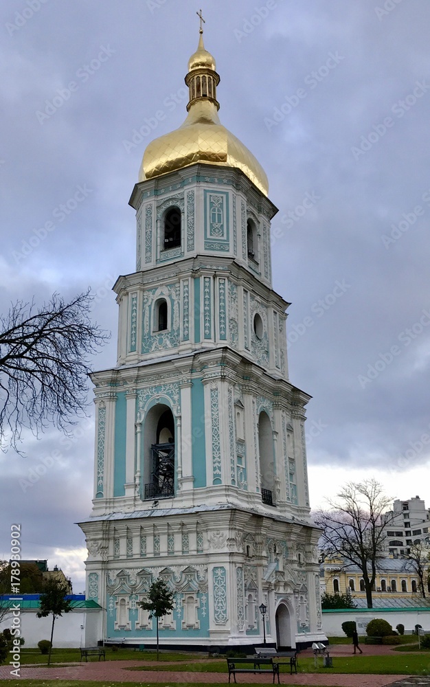 Glockenturm der Sophienkathedrale in Kiew (Ukraine)