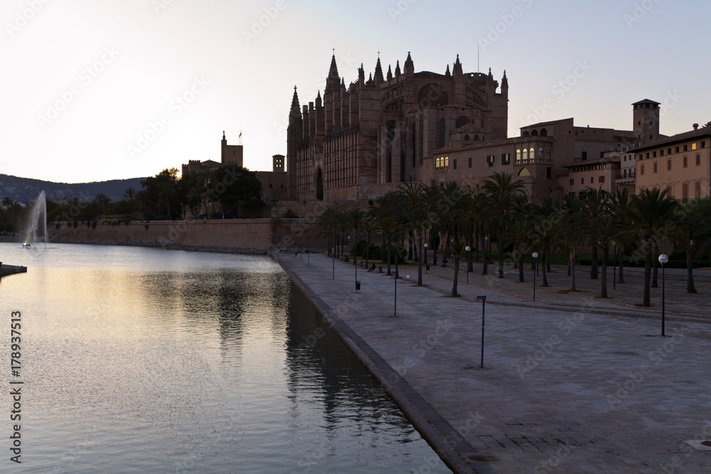 Kathedrale der Heiligen Maria, Mallorca Kathedrale der Heiligen Maria, Mallorca