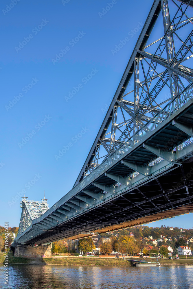Blaues Wunder Loschwitzer Brücke Dresden Blaues Wunder Loschwitzer Brücke Dresden