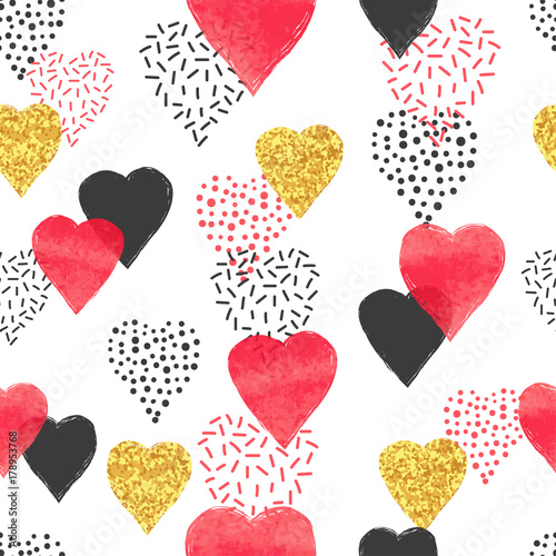 Golden and red hearts pattern. Valentines Day seamless background.
