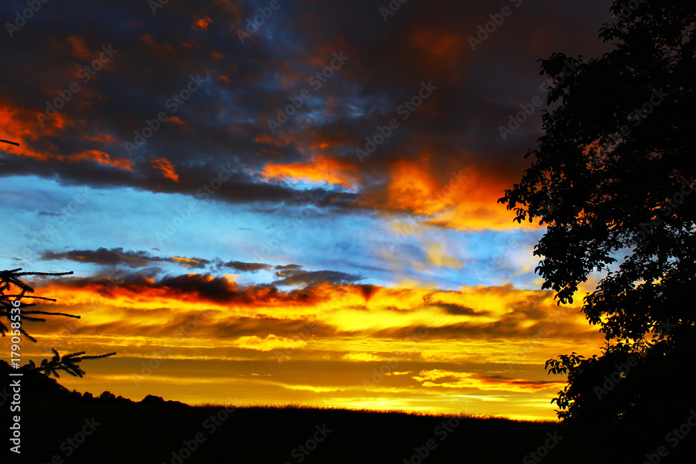 Fototapeta premium Fire Sky