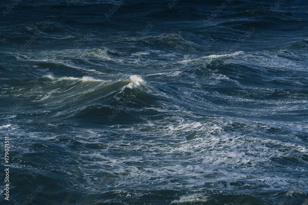 Naklejka premium Wellen