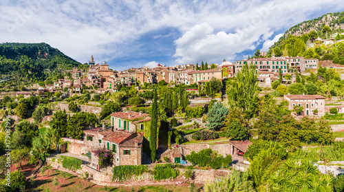 Obraz na płótnie View of Valldemossa village, Palma Mallorca, Spain w salonie