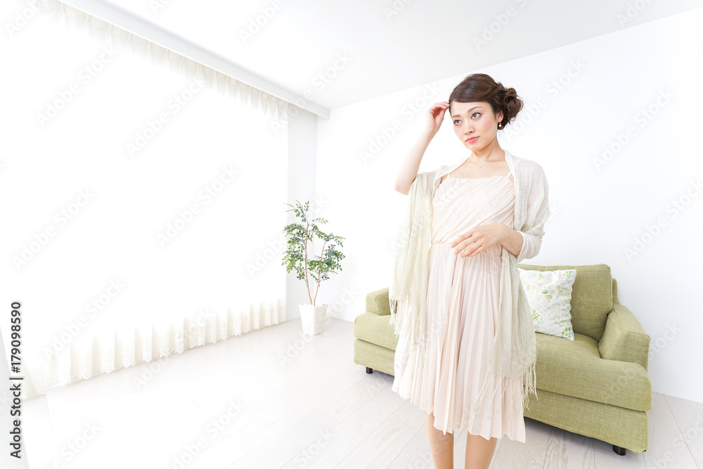 Fototapeta premium woman preparing for outgoing