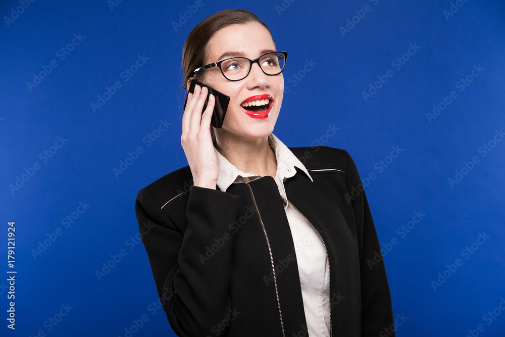 woman with red lipstick in her hand phone woman with red lipstick in her hand phone