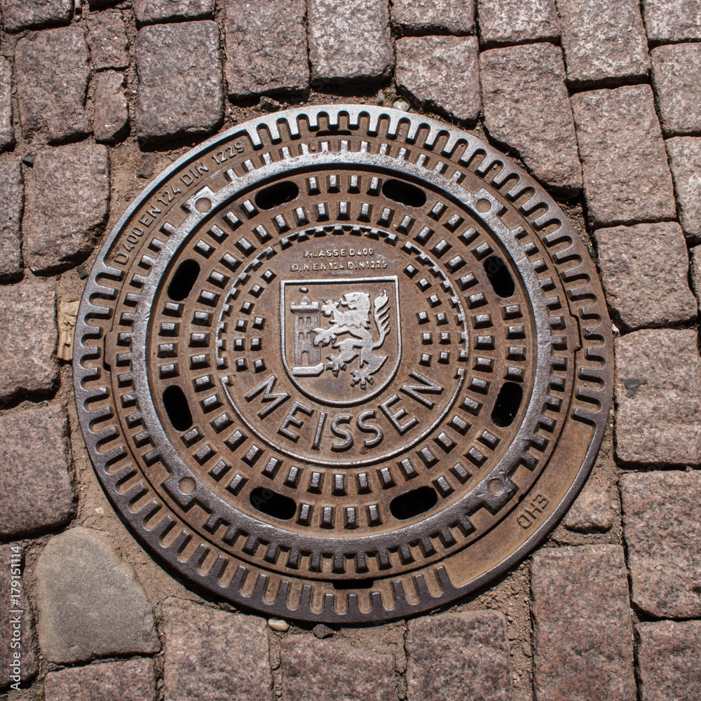 Straßendeckel