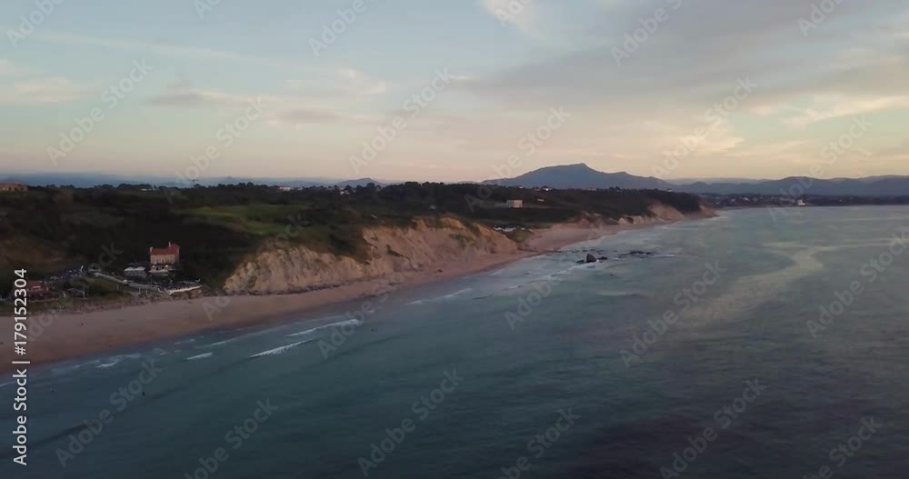 Plage vue de drone