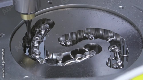 Dry touch dental milling machine, stomatology equipment closeup process