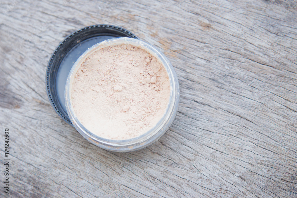 Old cosmetic powder from long use of girl Old cosmetic powder from long use of girl
