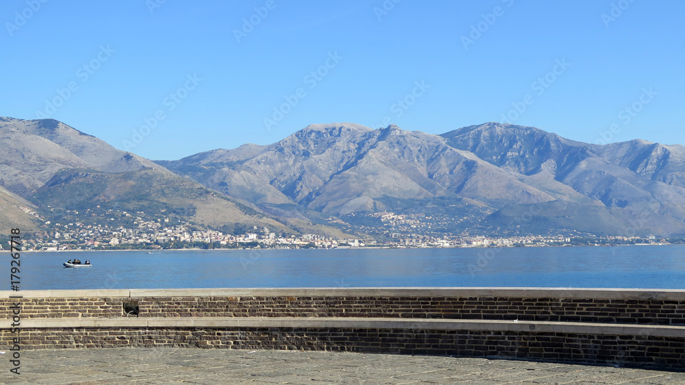 Obraz premium Village of Formia viewed across bay