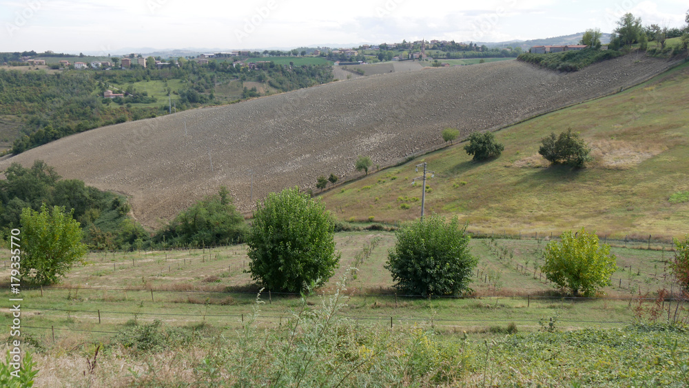 Terra e campi coltivati in Emilia Romagna