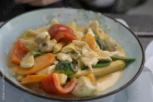 Asian curry with chicken