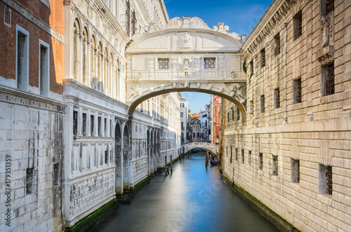 The Bridge of Sighs in Venice, Italy © Mapics
