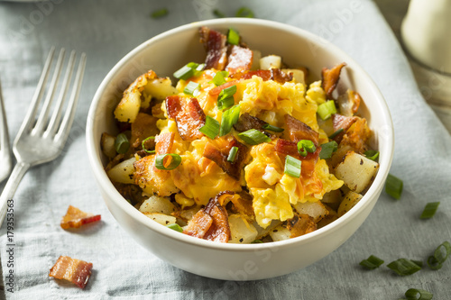 Obraz na płótnie Homemade Egg and Potato Breakfast Bowl