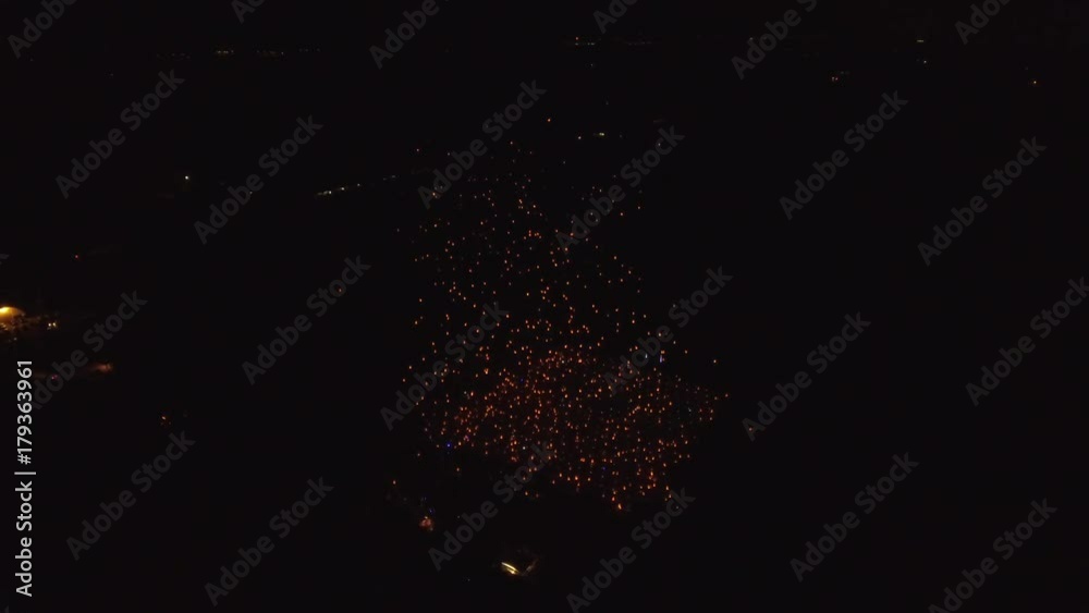 aerial light fest 100s of lanterns take to sky rotating medium deistance 4k
