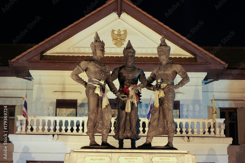  Three Kings Monument