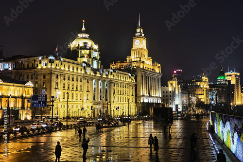 Photography the bund