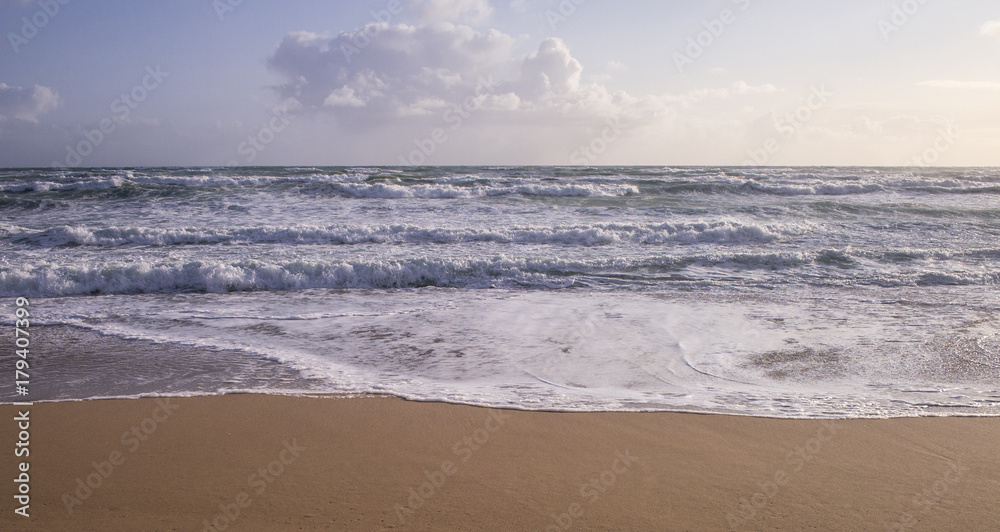 LOGANS BEACH - WARMAMBOOL, GREAT OCEAN ROAD, AUSTRALIA