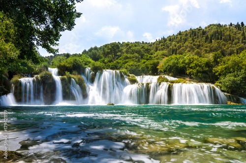 Skradinski buk Wasserfall im Krka Nationalpark in Kroatien