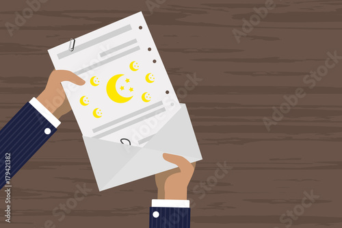 Person verschickt Brief - Mond und Sterne