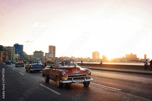 Havana Vintage Car on the Road in Havana © Lukas
