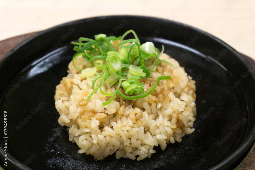 鉄板チャーハン 鉄板チャーハン