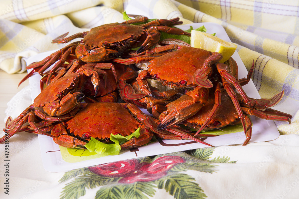 seafood, crab dish with lemon