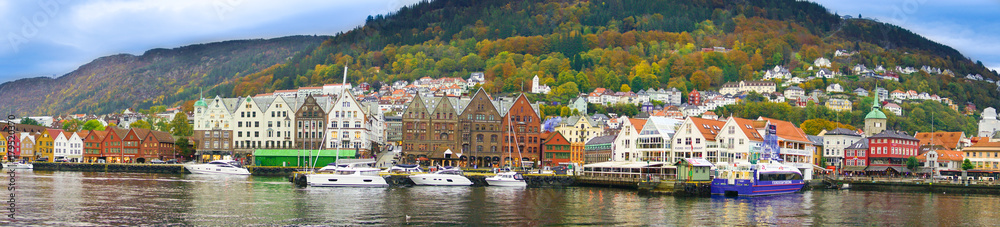 panorama view of bergen wotn in autumn in norway
