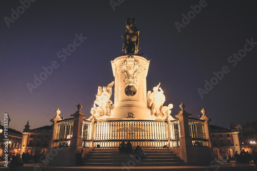 Monumento Piazza Lisboa