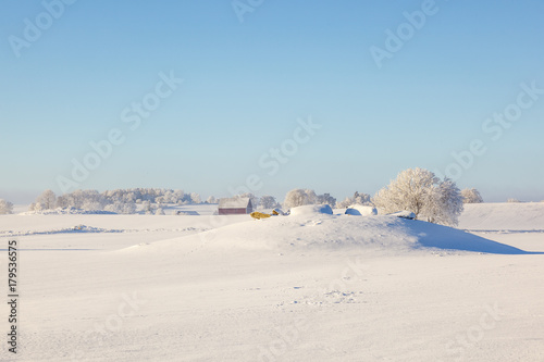 Winter landscape with snow and frost on the fields © Lars Johansson