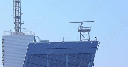Radar tower center for air traffic control