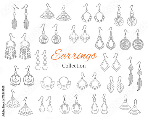 Tablou canvas Fashionable earrings collection, vector hand drawn doodle illustration