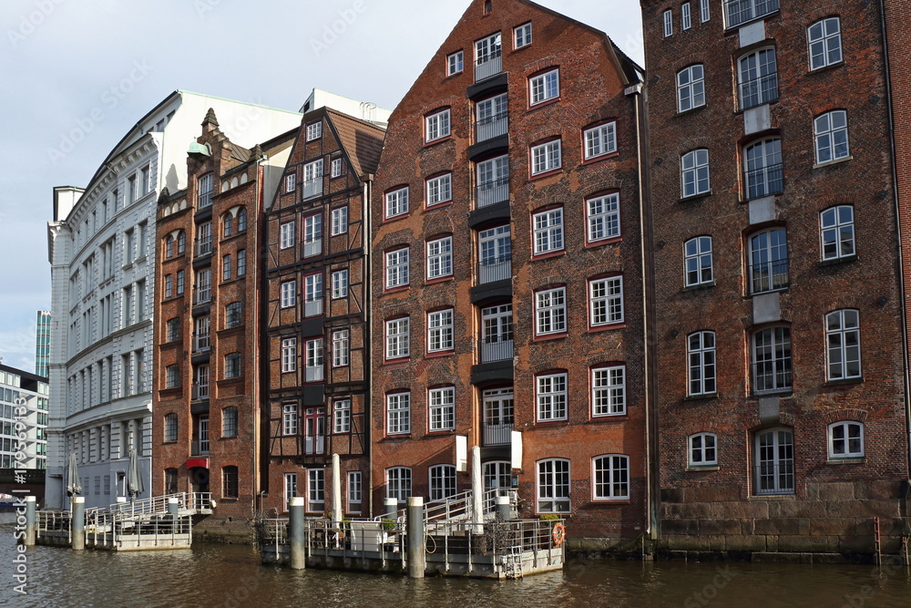 Historische Häuser am Fleet in Hamburg
