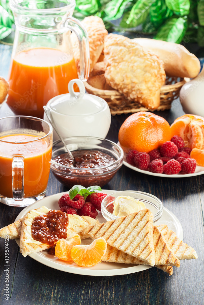 Fresh and continental breakfast table