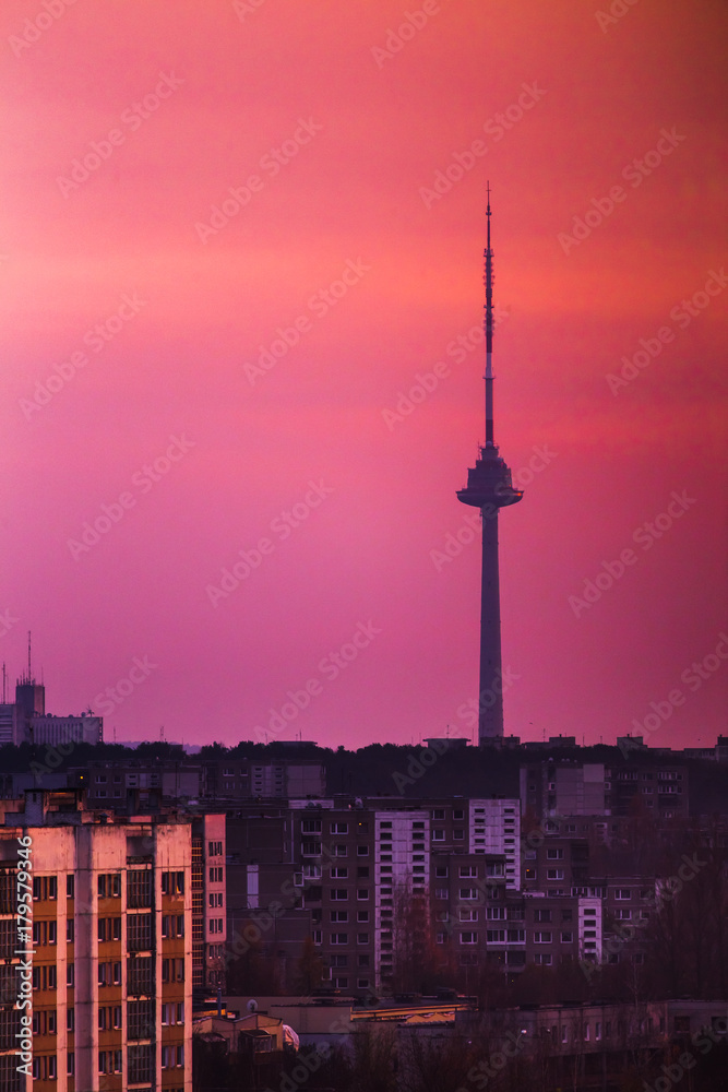 Obraz premium Bautiful picture of TV tower in the evening