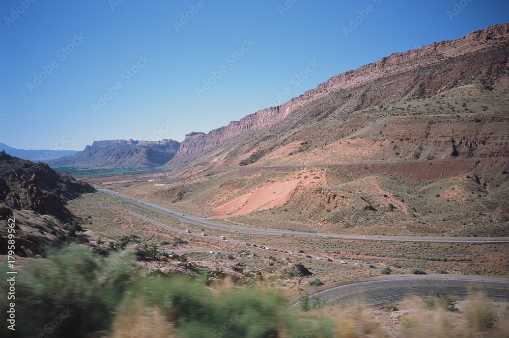 desert scene utah arches national park