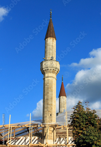 Mosque on the reconstruction