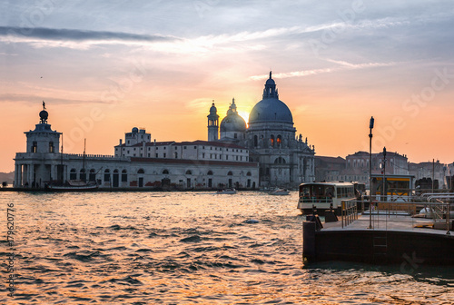Sunset in Venice © adisa