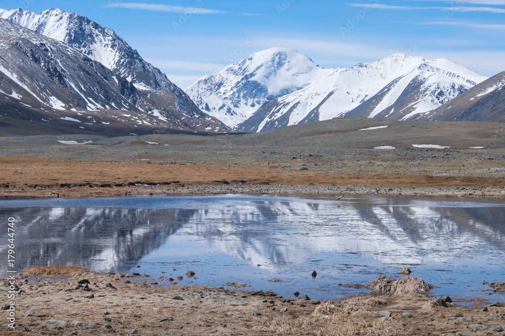 Fototapeta premium Blue Lake