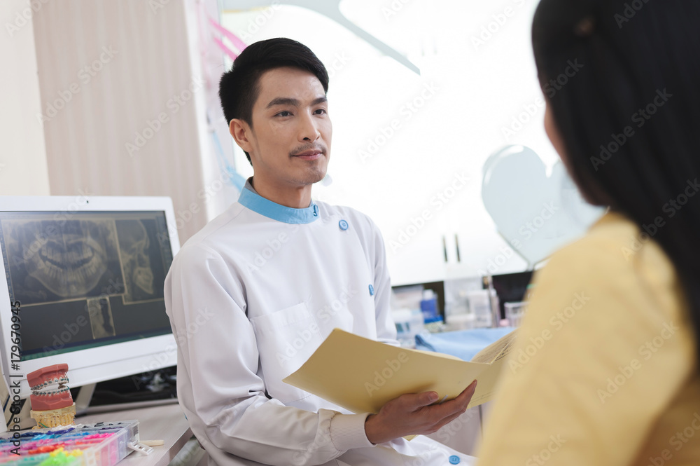 Female patient with dental checkup