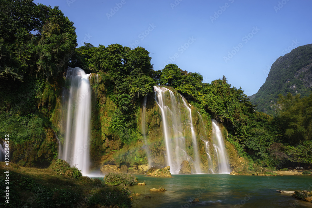 Fototapeta premium Ban Gioc waterfall in north of Vietnam.