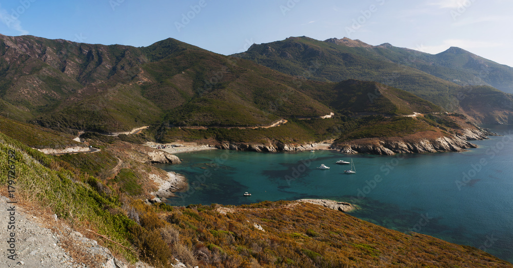 Corsica, 28/08/2017: vista panoramica dell'Anse d'Aliso o Plage d'Alisu, una delle spiagge più remote del versante occidentale di Capo Corso