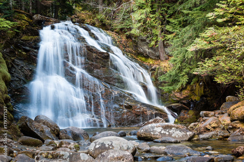 Fototapeta premium Upper Snow Creek Falls