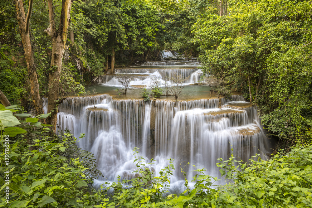 Huai Mae Khamin Waterfall, Thailand