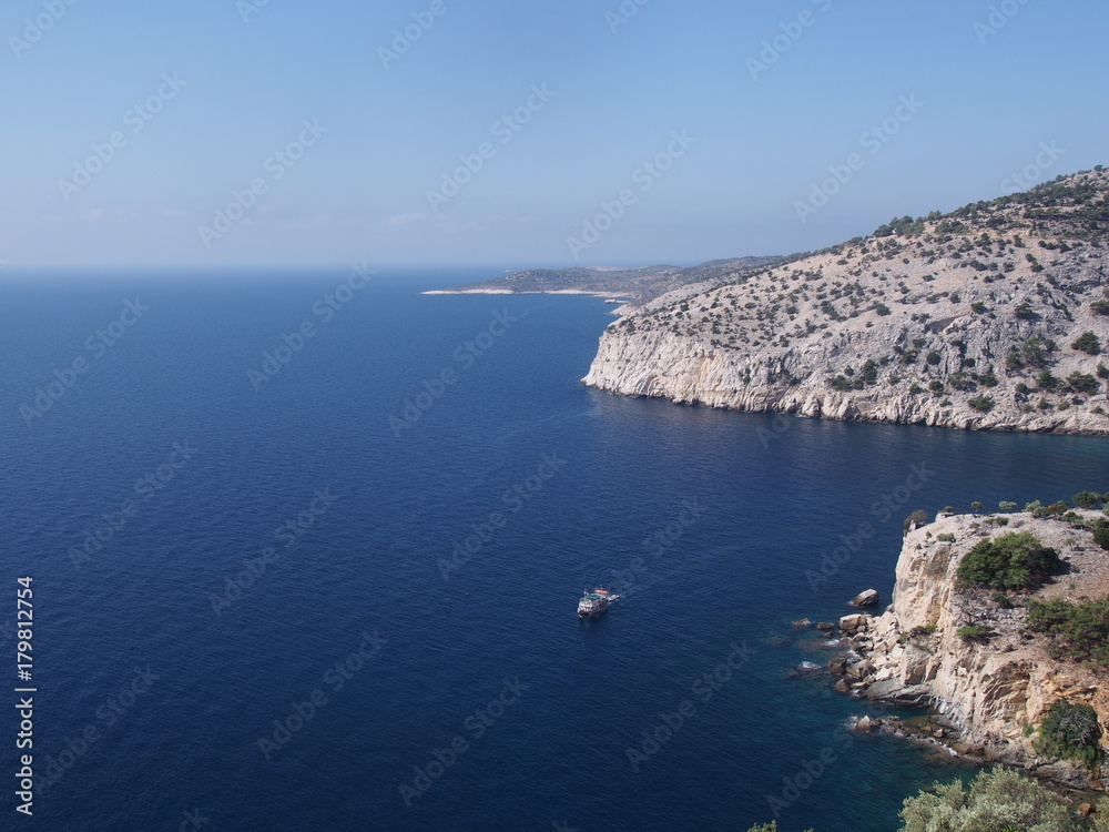 Wybrzeże greckiej wyspy Thassos
