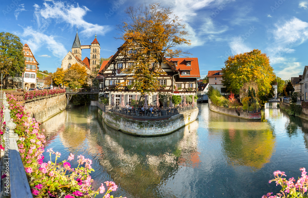 medieval town Esslingen am Neckar in Germany, histric city center - obrazy, fototapety, plakaty 