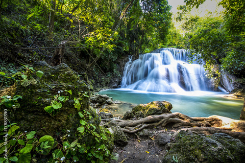 Huai Mae Khamin Waterfall