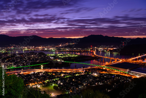 広島の夜景 黄金山からの眺め