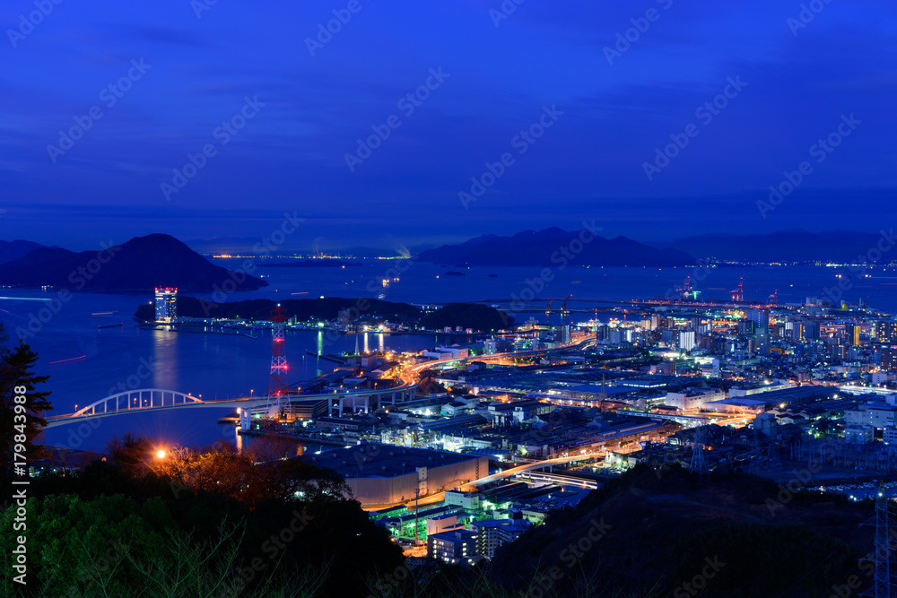 広島の夜景　黄金山からの眺め